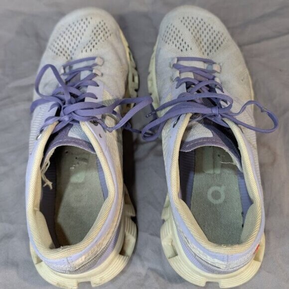 On Running QC On Cloud White and Purple Athletic Running Shoes Sneakers Wmn 7.5 - Picture 5 of 9
